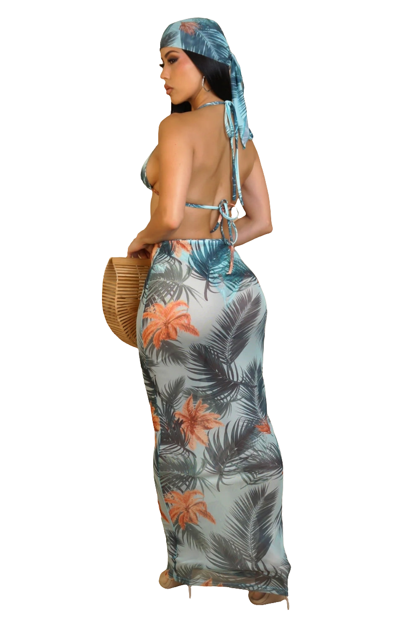 Swimwear 4 piece set.

Hermoso trajes de baño de 4 piezas.